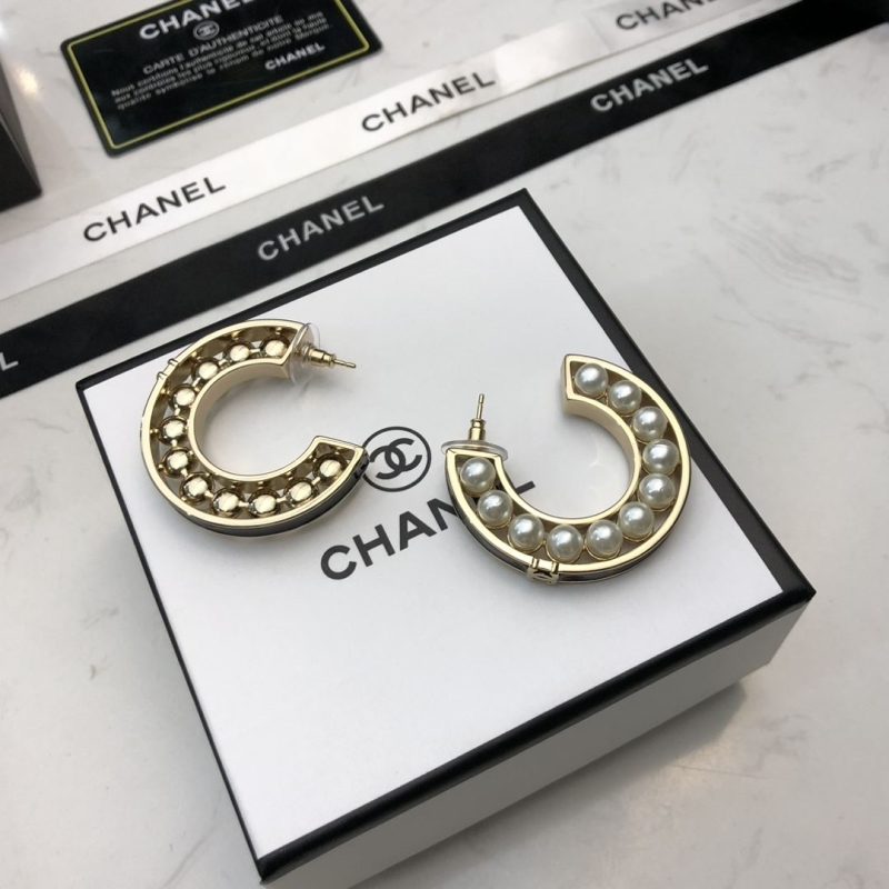 Ch**el earrings